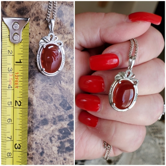 Genuine 9ct Carnelian/White Sapphire Pendant - Picture 5 of 5